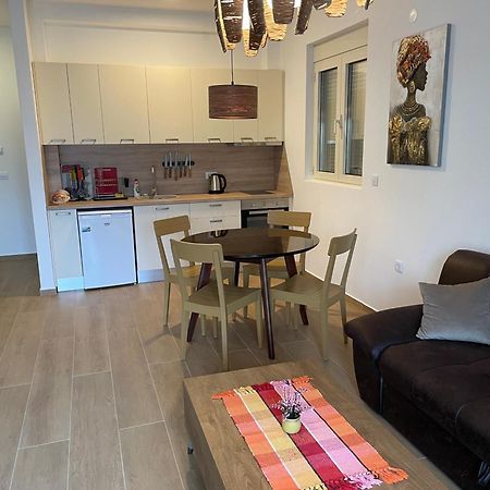 Lux Apartment Amarin Przno  Exterior photo